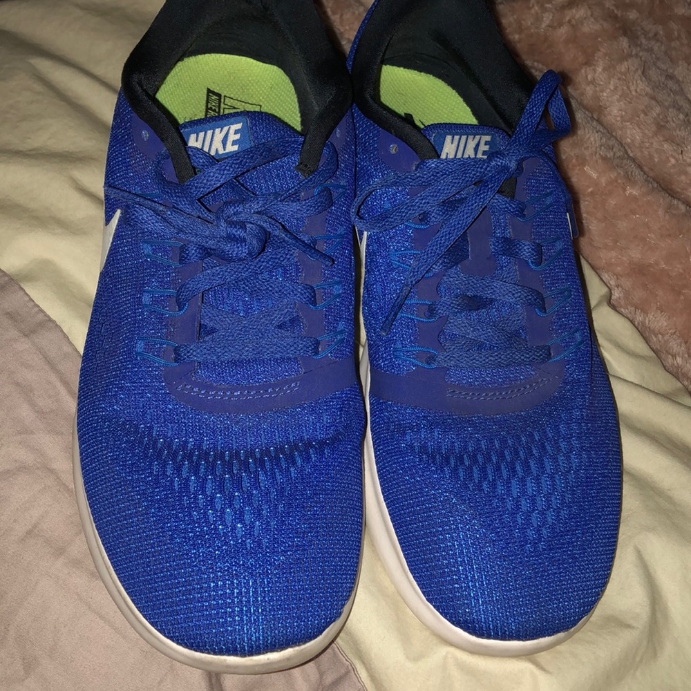 Blue Nike’s